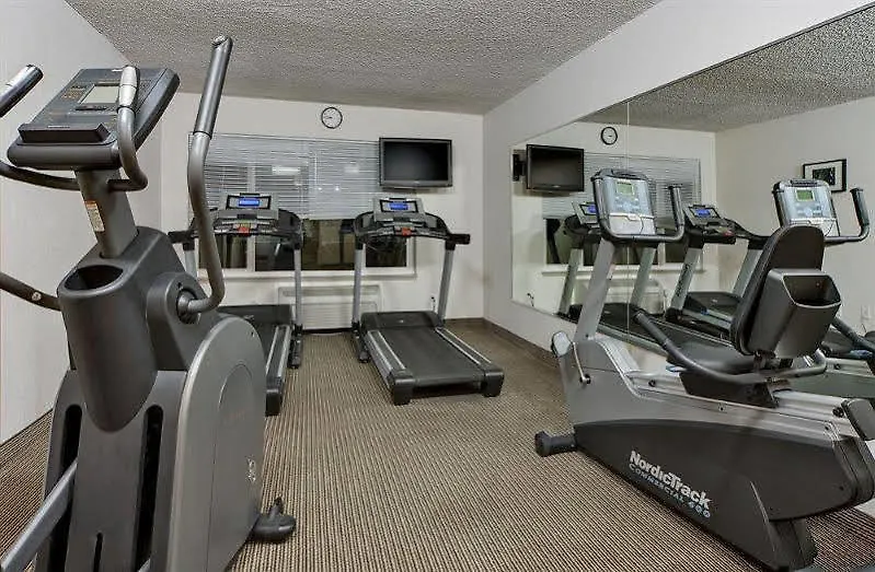Baymont By Wyndham Reno Hotel